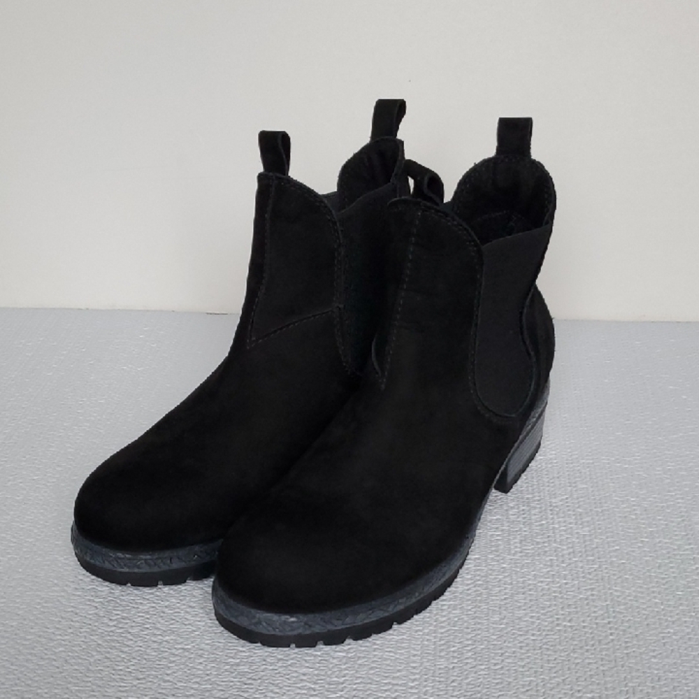 Ethan Valdes Chelsea Black Suede Ankle Boots Made in Italy